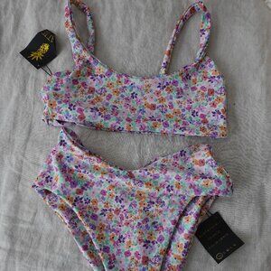 Skatie Bikini; Size XS, Floral